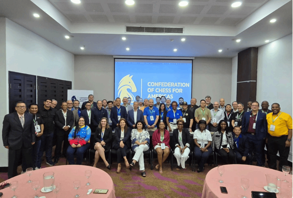 Logo de la Confederation of Chess for Americas