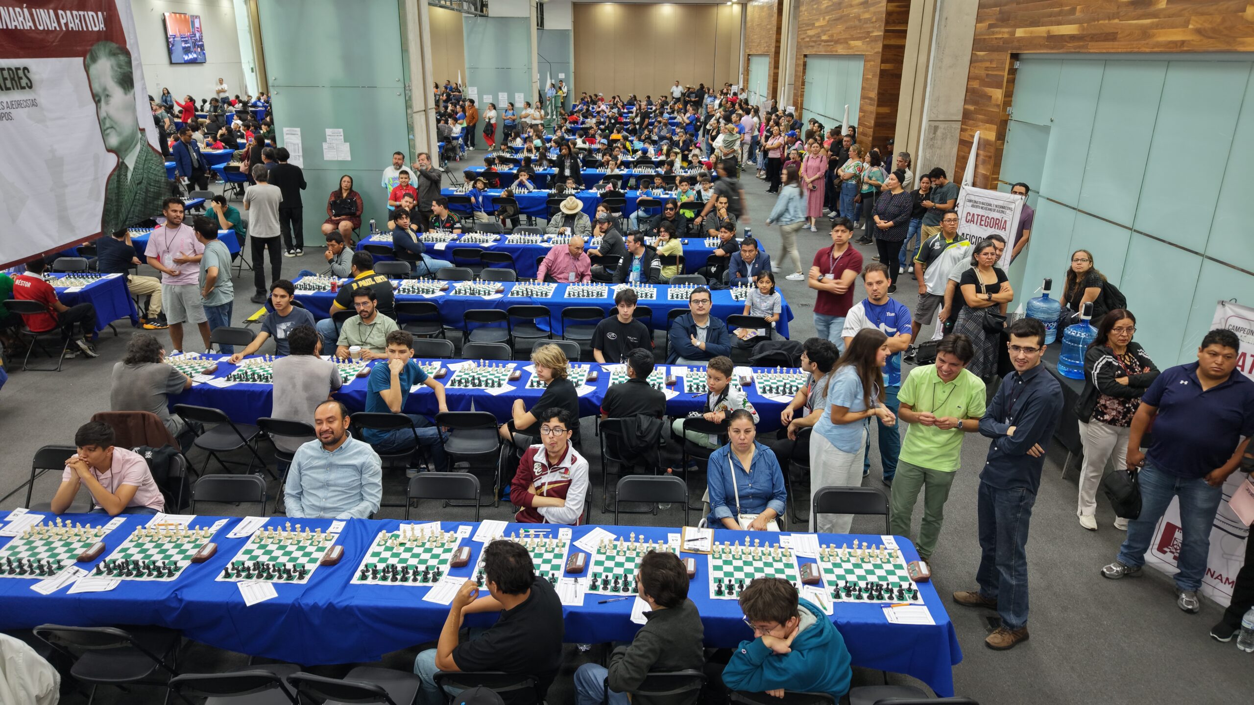 Vista panorámica de la sala de juego