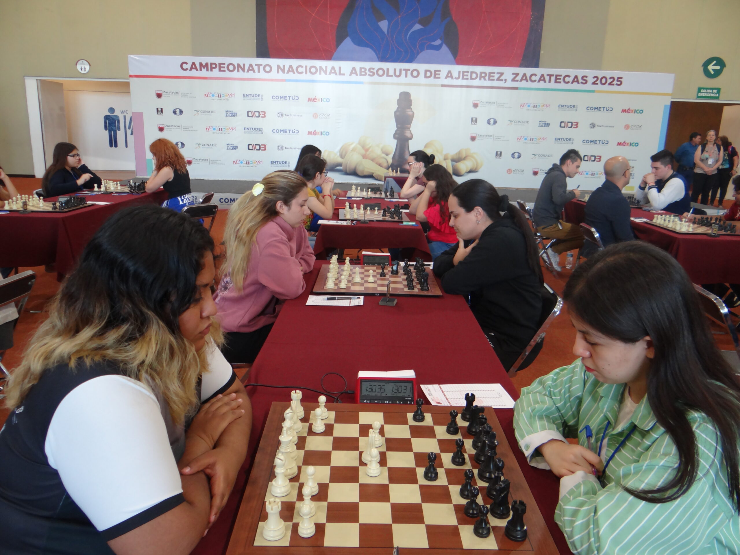 Partida entre WCM Keren Sánchez y WIM Tania Miranda