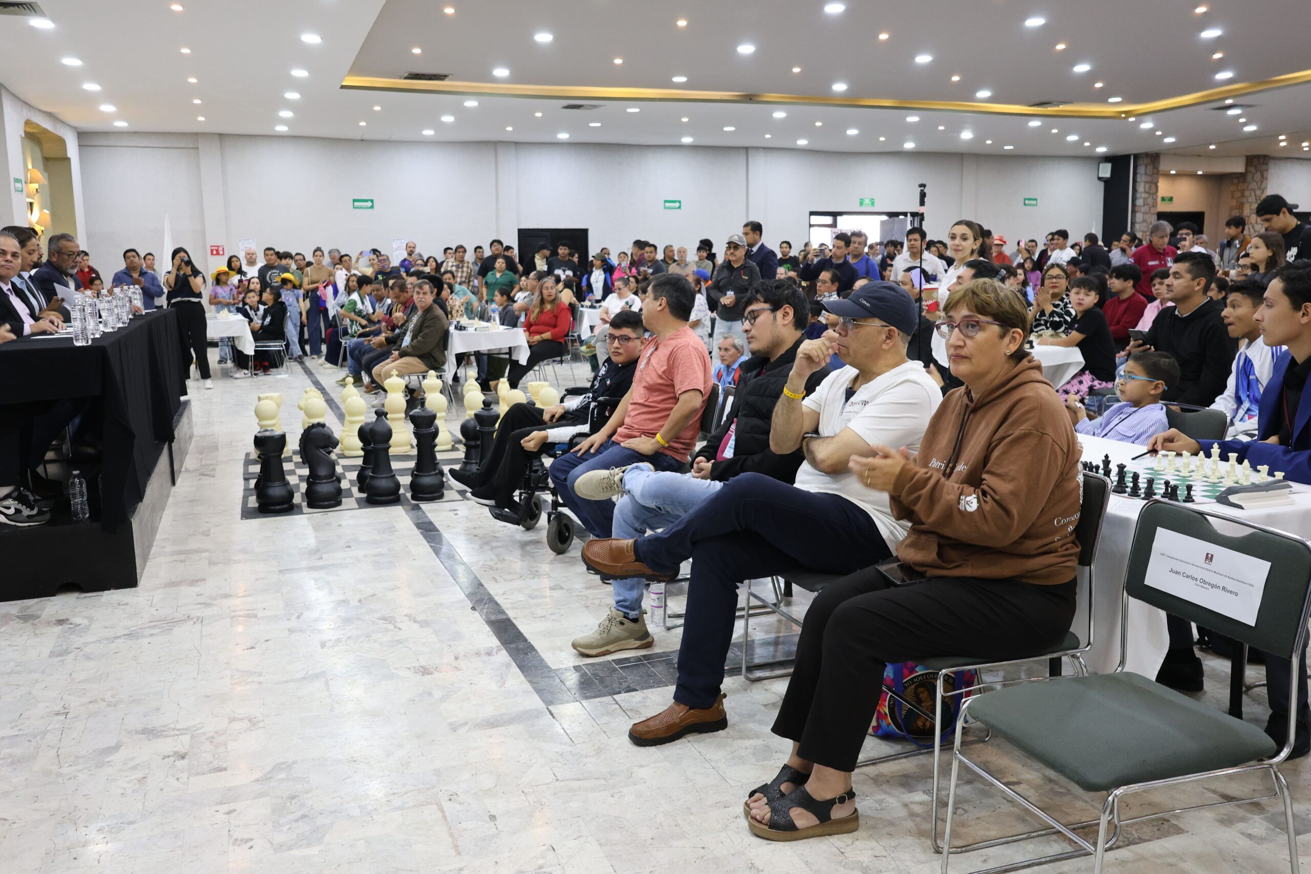 Invitados especiales en la Inaguracion