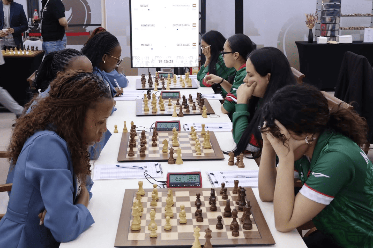 Selección femenil de México durante la ronda 1 ante Esuatini en la Olimpiada Mundial de Ajedrez Samarcanda 2026