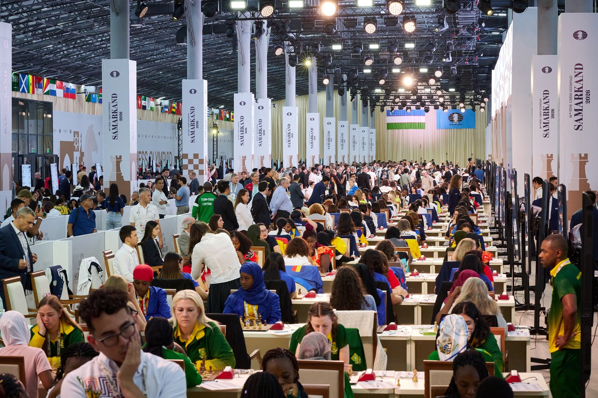 Salón general de juego de la 46ª Olimpiada Mundial de Ajedrez FIDE en Samarcanda 2026